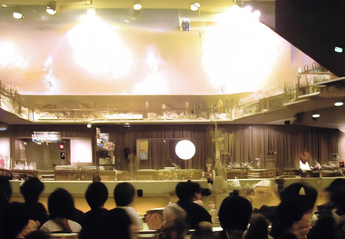 杰伦·约翰逊连场三双击溃奇才，特雷·杨15助老鹰大胜稳固季后赛席位